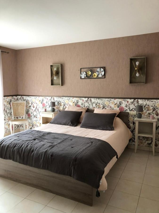 Au Bord De L Eau Bed & Breakfast Surba Exterior foto